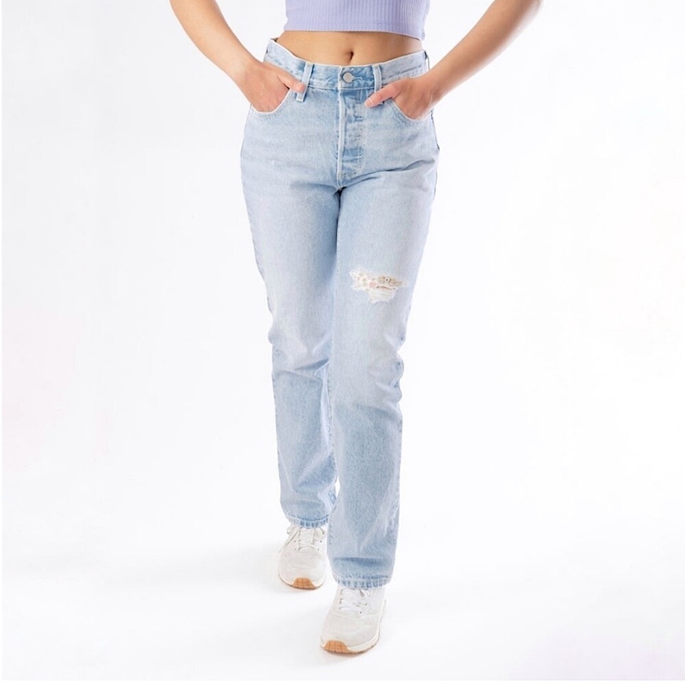 NWT Levi's Women’s 501 High-Rise Straight Jeans She's Crafty Light Floral 32X30